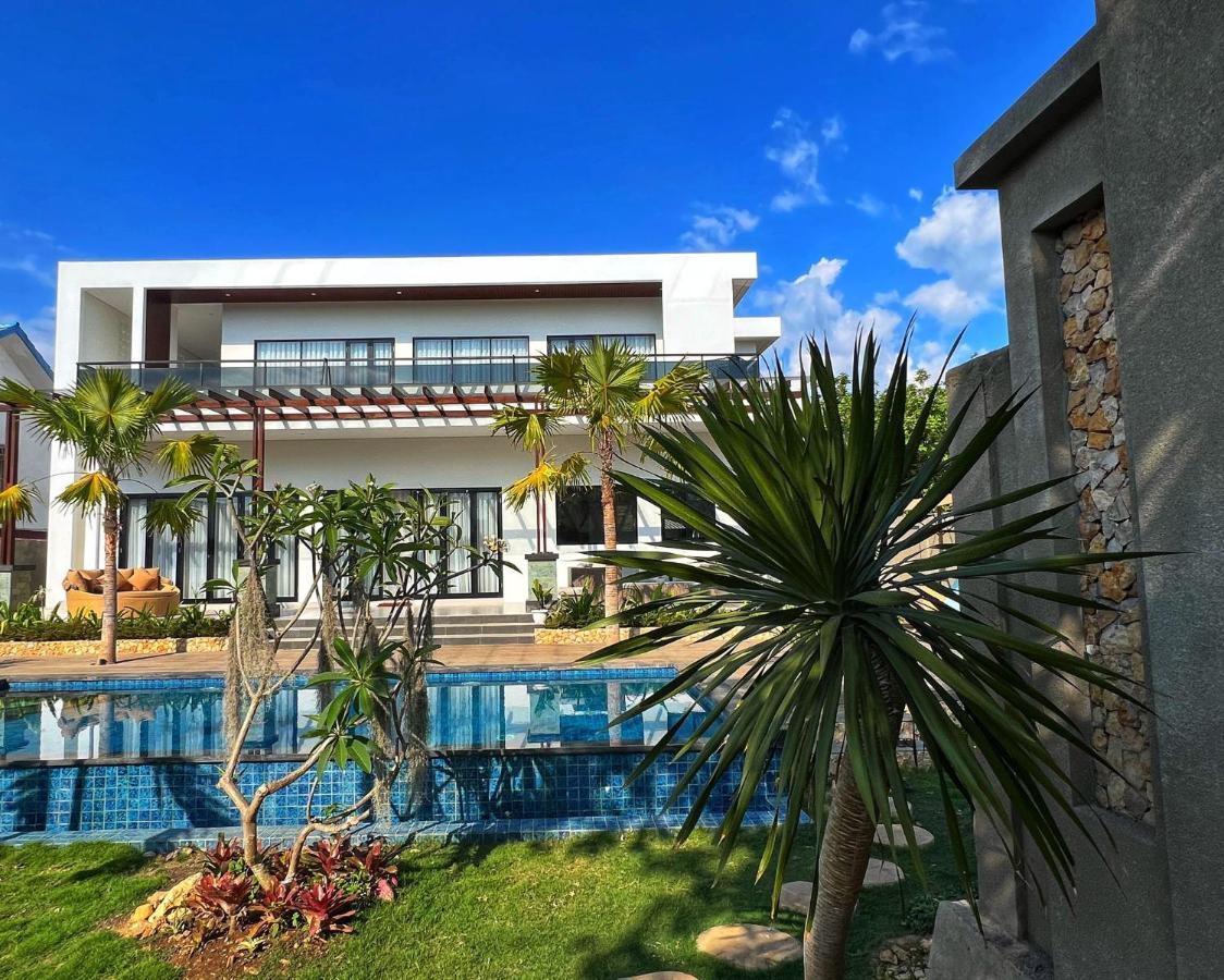 לבואן באג'ו Villa Niang Ando מראה חיצוני תמונה